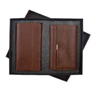 ست کیف پولی مردانه و زنانه S39 از چرم طبیعی با طراحی شیک و بستهبندی هدیه